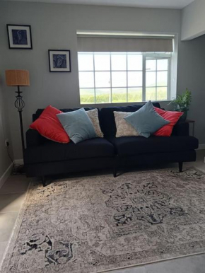 Two Bed Apt Sleeps 4 in Dingle